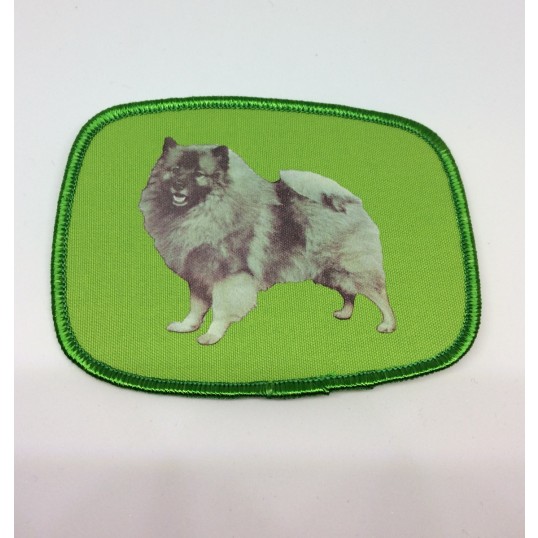 Stofmærke med Keeshond