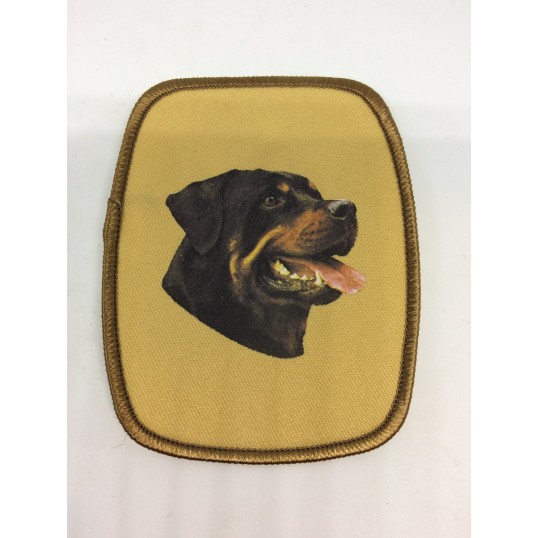 Stofmærke med Rottweiler, hv.