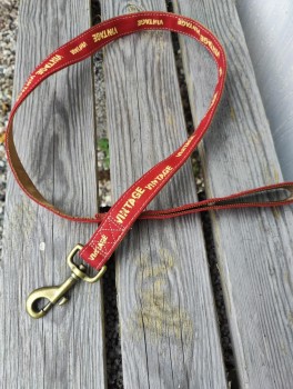 VintageHundelinemedhndtagCa1m-20